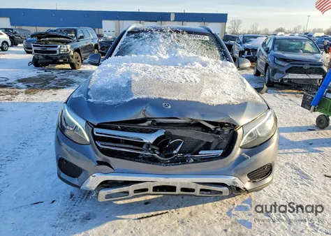 2019 Mercedes-Benz Glc 300 4Matic z USA, uszkodzony, nr VIN WDC0G4KB4KV123060